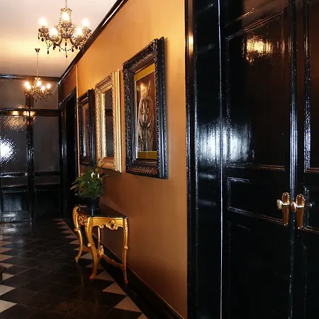 Maison De Plumes Heuchin