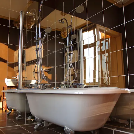 Maison De Plumes Heuchin