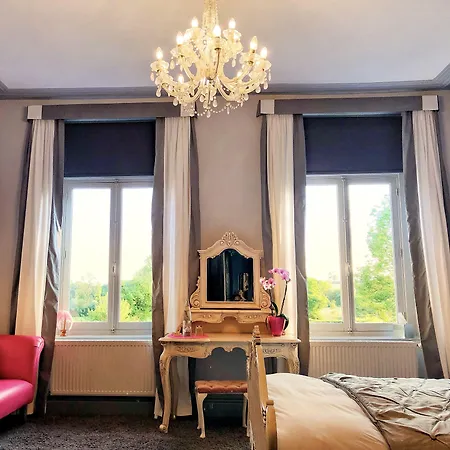 Maison De Plumes 4* Heuchin