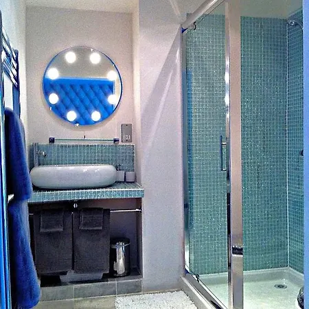 Maison De Plumes B&B 4*