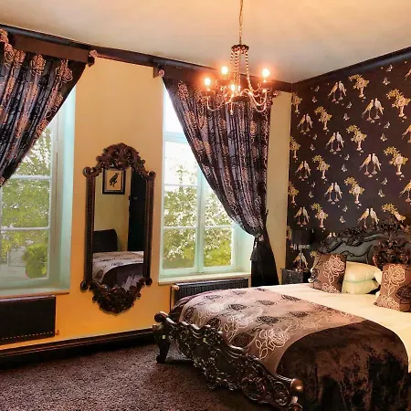 Maison De Plumes Heuchin