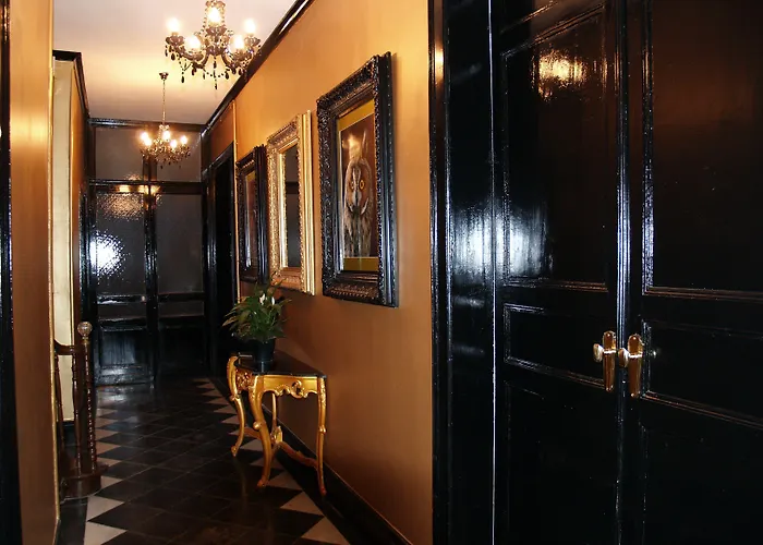 Maison De Plumes Heuchin