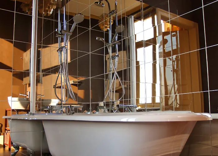 Maison De Plumes Heuchin