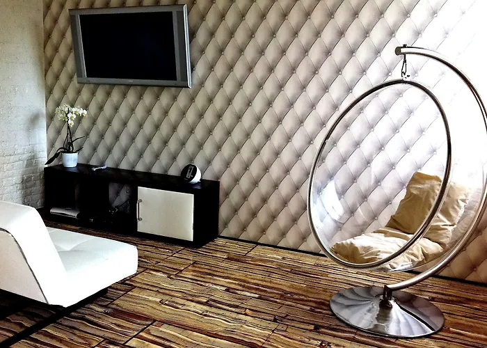 Maison De Plumes 4* Heuchin