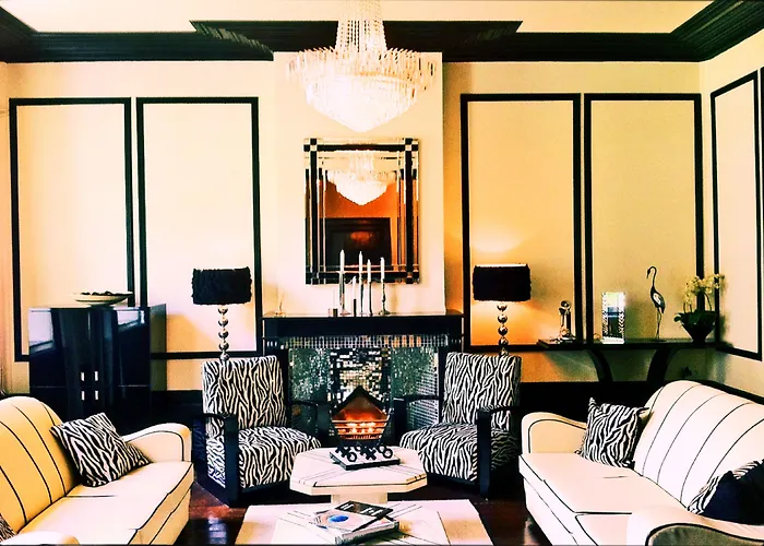 Maison De Plumes 4* Heuchin