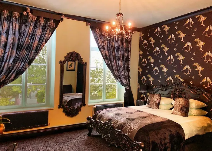 Maison De Plumes Heuchin